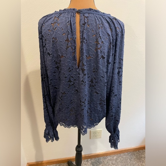 Free people M navy Olivia Lace Top Blouse - Picture 2 of 10